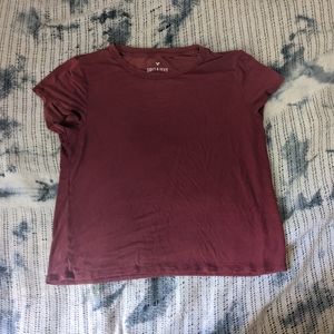 American Eagle tee
